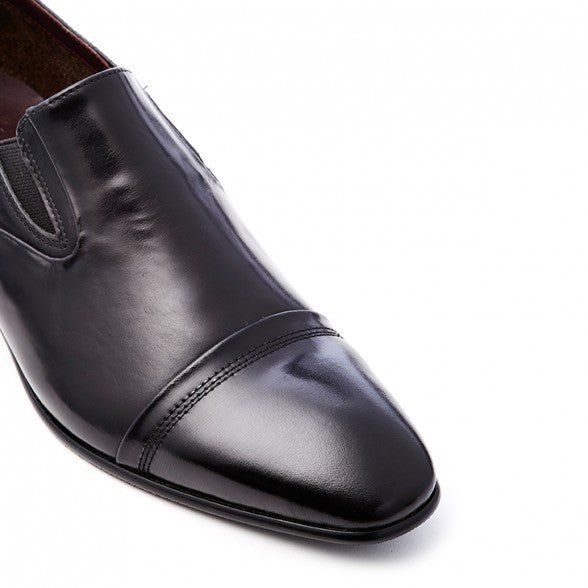 Mens black leather formal slip-on dress shoe